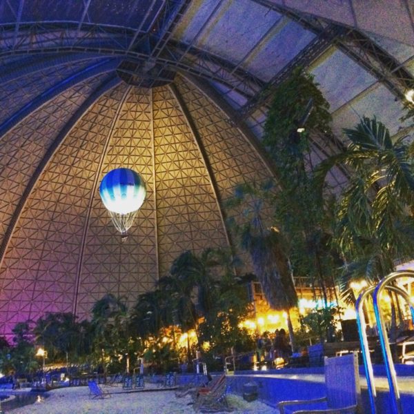 Balloon inside Tropical Islands