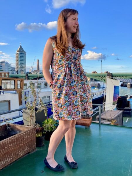 A bottle cap print summer day dress – FehrTrade