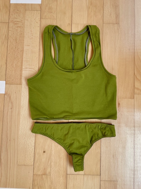 Sage green lingerie set – FehrTrade